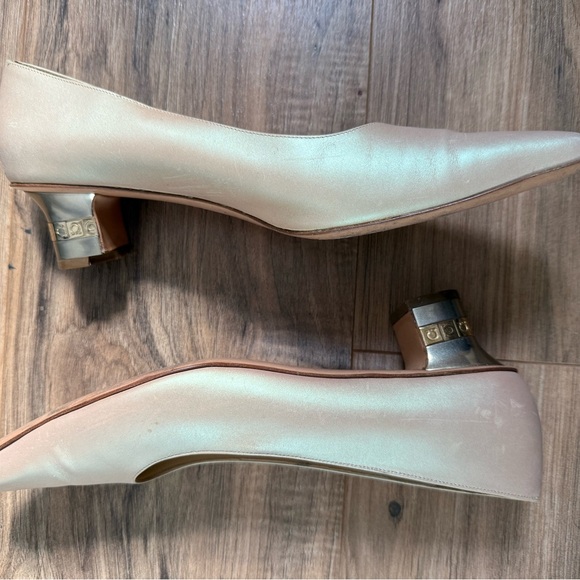 Salvatore Ferragamo Vintage Light Gold Metallic Sliver Gold Heel Isze 8 2A - Picture 3 of 15